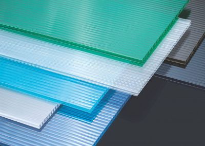 TẤM LỢP LẤY SÁNG POLYCARBONATE CÓ BAO NHIÊU LOẠI ?