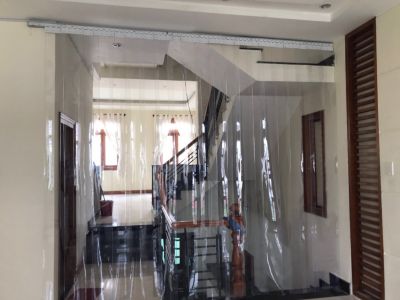 Có Nên Sử Dụng Rèm Nhựa  PVC Ngăn Lạnh Không ?